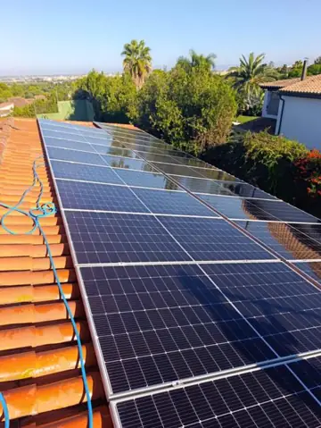 Limpieza de placas solares en Picasent, foto 1